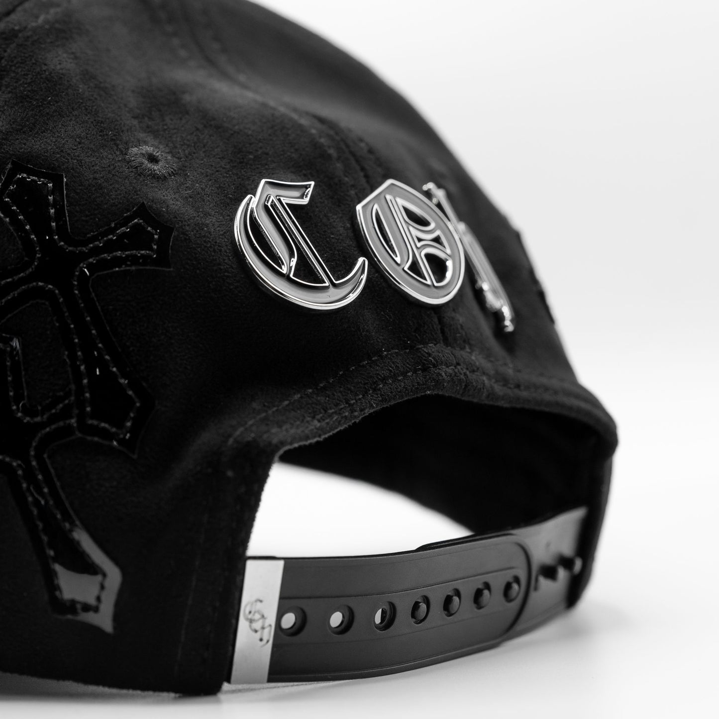 GORRA CASHED OUT "GERVONTA CHROME TOTAL BLACK"