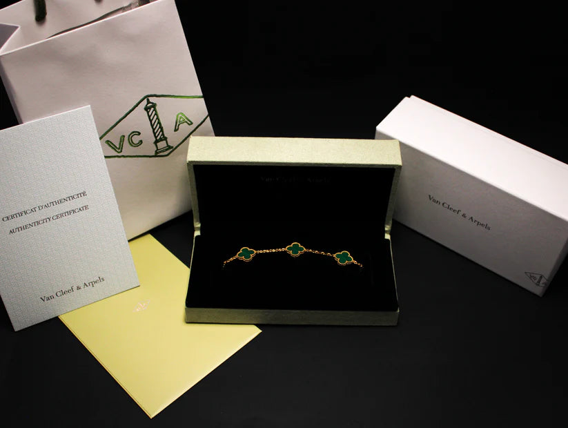 PULSO TIPO VCA "Oro con Verde"