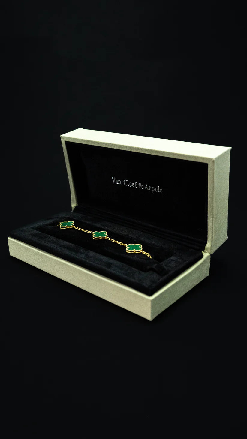 PULSO TIPO VCA "Oro con Verde"